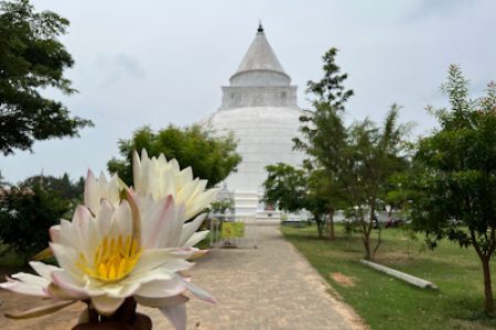 Tissamaharama Raja Maha Vihara